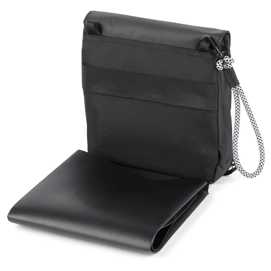 Skip Hop Clean Slate Changing Station (Black)