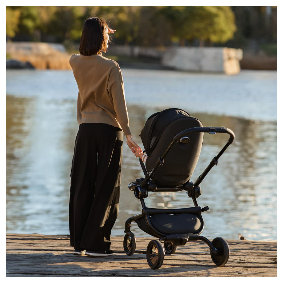 Mima Creo Stroller (Black) Mima Creo Stroller (Black)