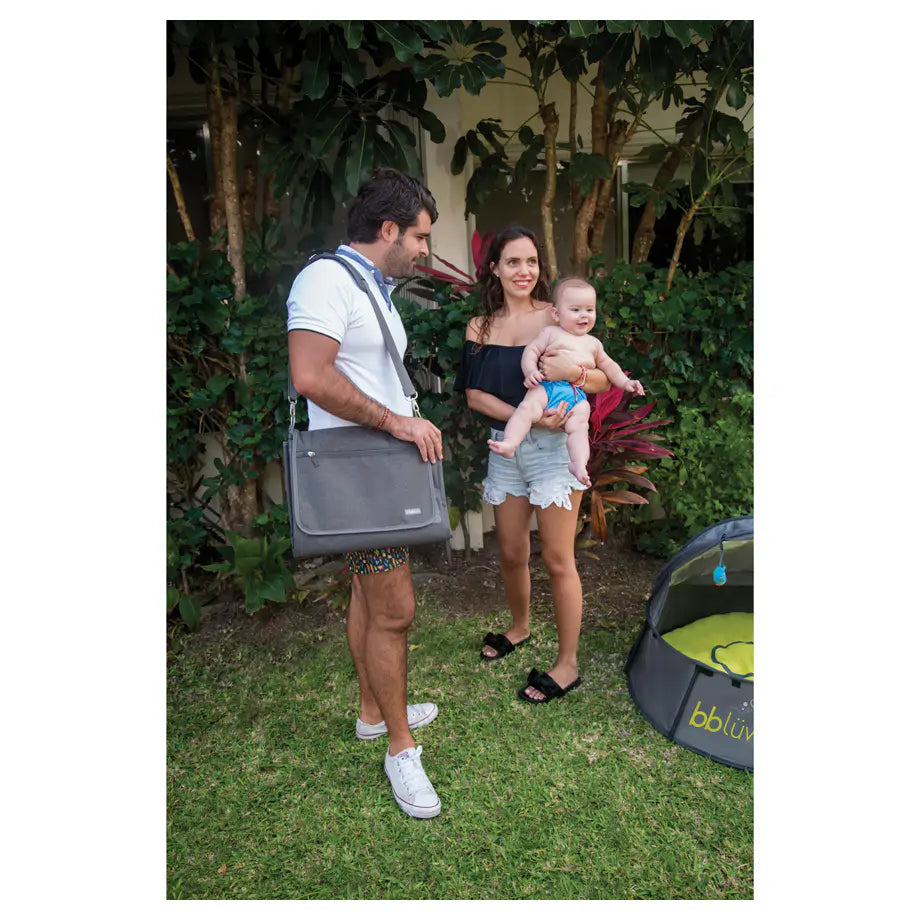 BBLUV Nidö 2-in-1 Travel & Play Tent (0M+)