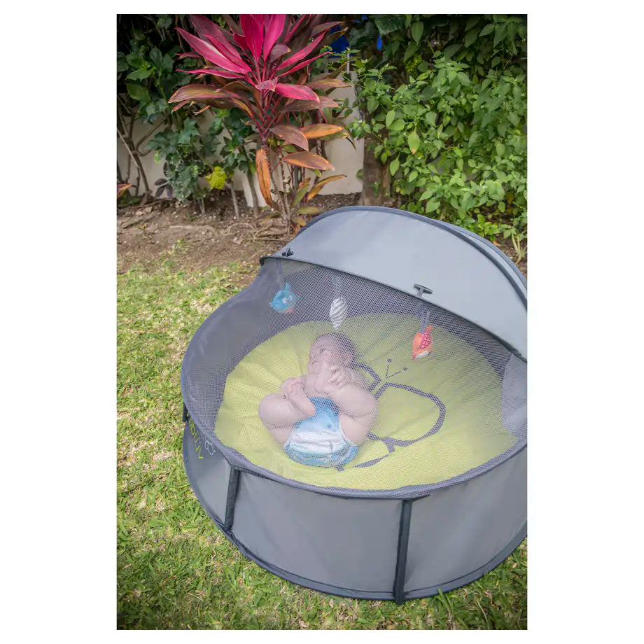 BBLUV Nidö 2-in-1 Travel & Play Tent (0M+)