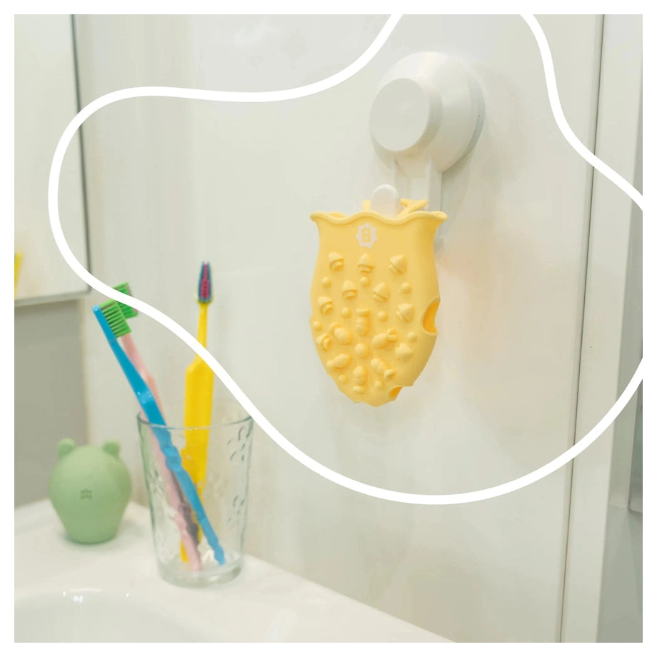Babymoov Massaging Silicone Brush