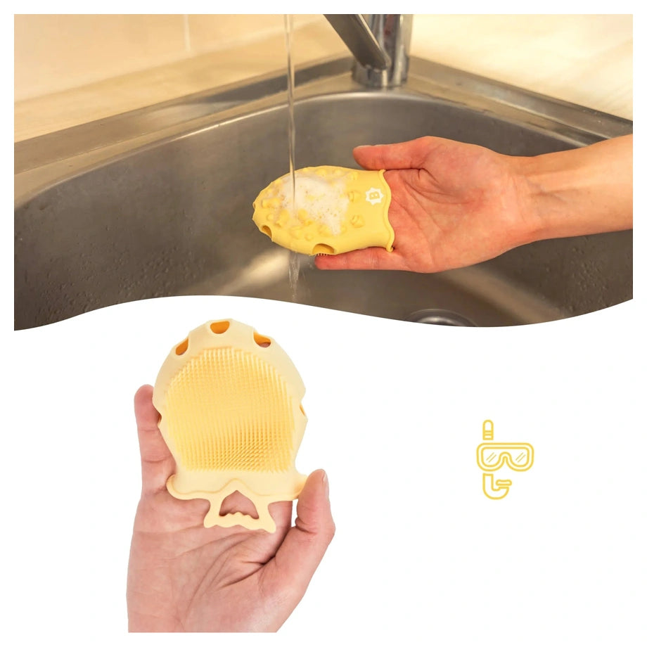 Babymoov Massaging Silicone Brush
