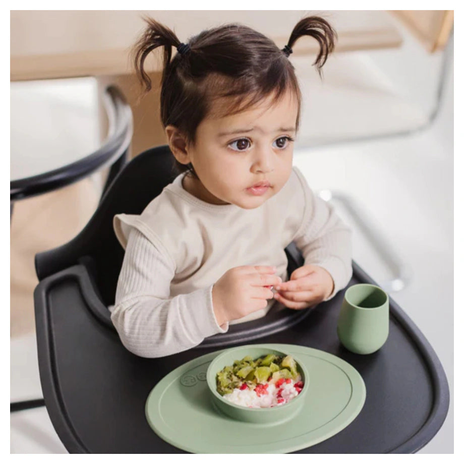 Bapronbaby Feeding Bib (Solid Champagne Minimalist)