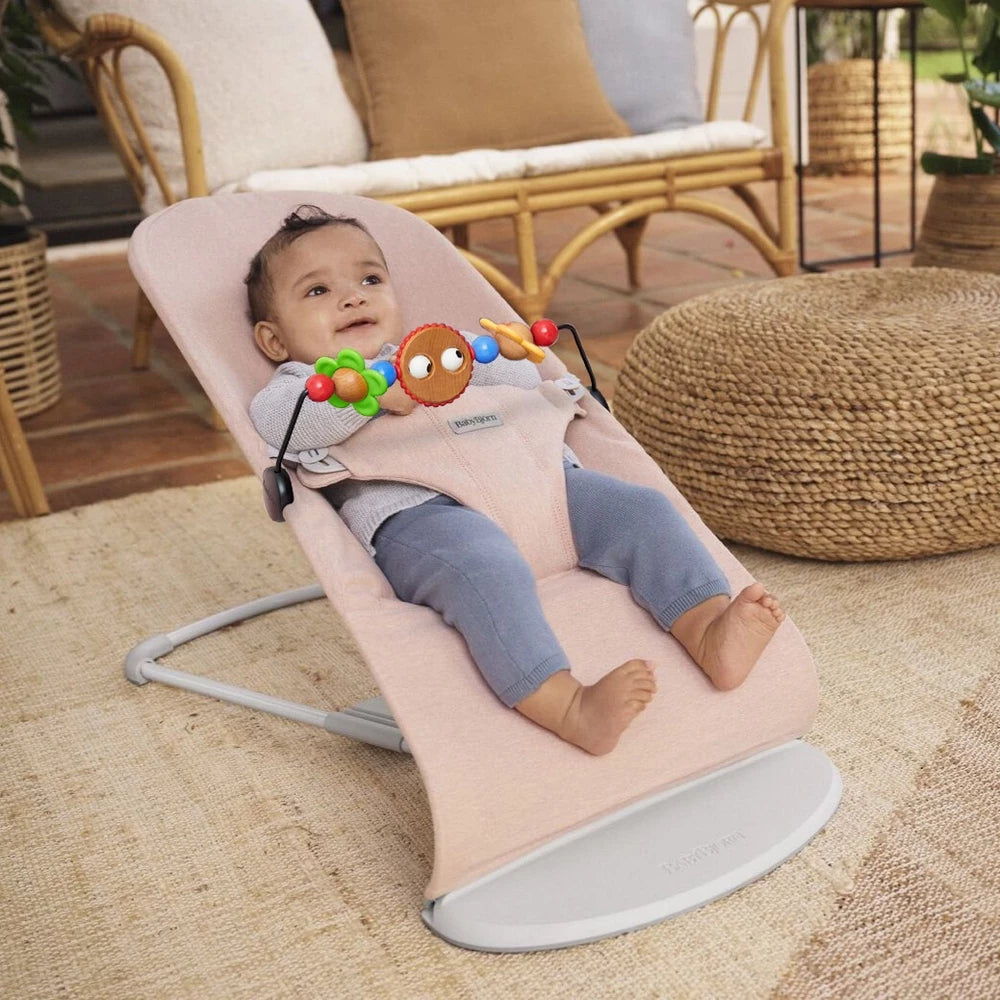 كرسي هزاز BabyBjörn Bliss Woven (مزيج وردي فاتح) مع لعبة للكرسي الهزاز كرسي هزاز BabyBjörn Bliss Woven (مزيج وردي فاتح) مع لعبة للكرسي الهزاز