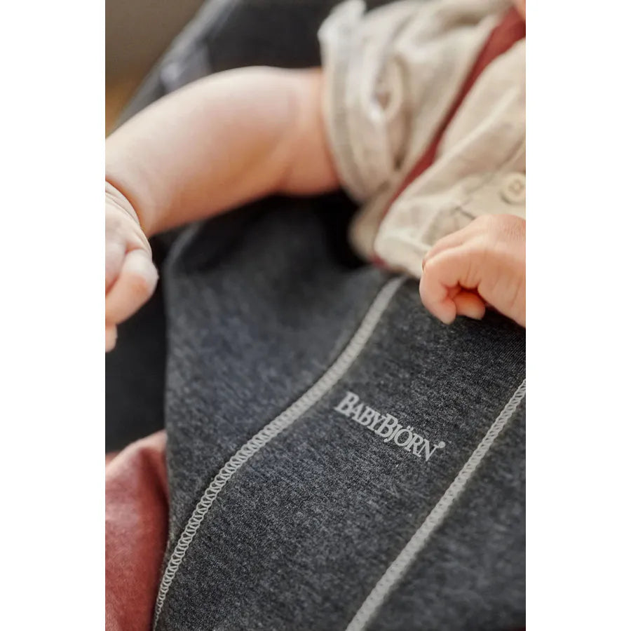 BabyBjörn Bouncer Bliss - 3D Jersey (Charcoal Grey) BabyBjörn Bouncer Bliss - 3D Jersey (Charcoal Grey)