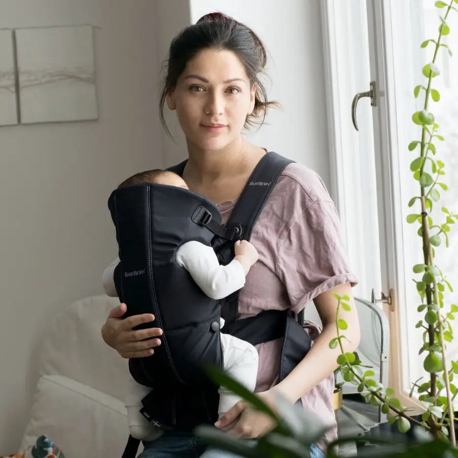 Babybjorn Baby Carrier Mini Woven (Black)