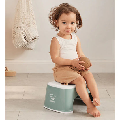 BabyBjörn Step Stool (Deep Green/White)