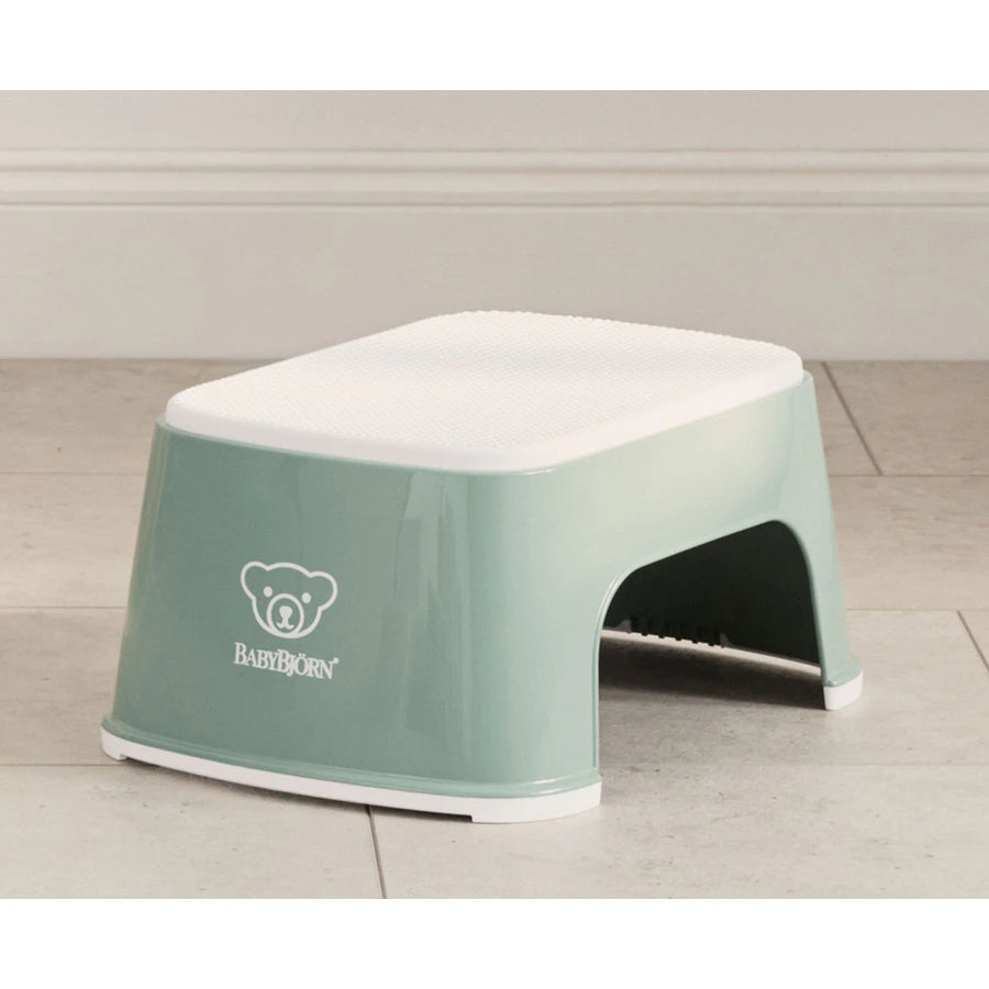مقعد متدرج للأطفال من بيبي بيورن (أخضر غامق/أبيض) مقعد متدرج للأطفال من بيبي بيورن (أخضر غامق/أبيض)