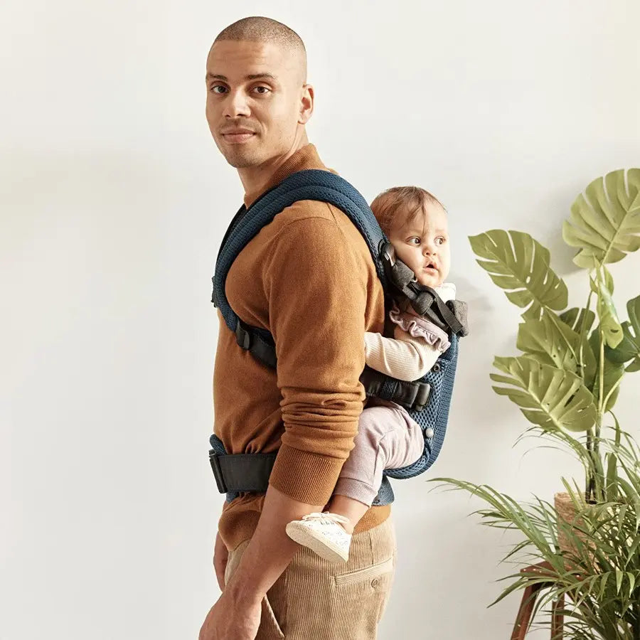 BabyBjörn حاملة الأطفال هارموني - شبكة ثلاثية الأبعاد (أزرق داكن) BabyBjörn حاملة الأطفال هارموني - شبكة ثلاثية الأبعاد (أزرق داكن)