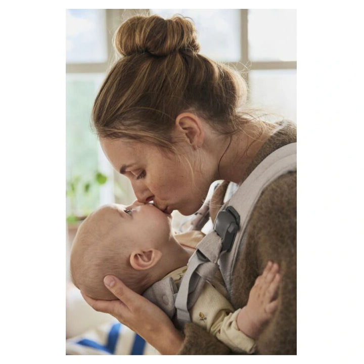 BabyBjörn Baby Carrier Harmony