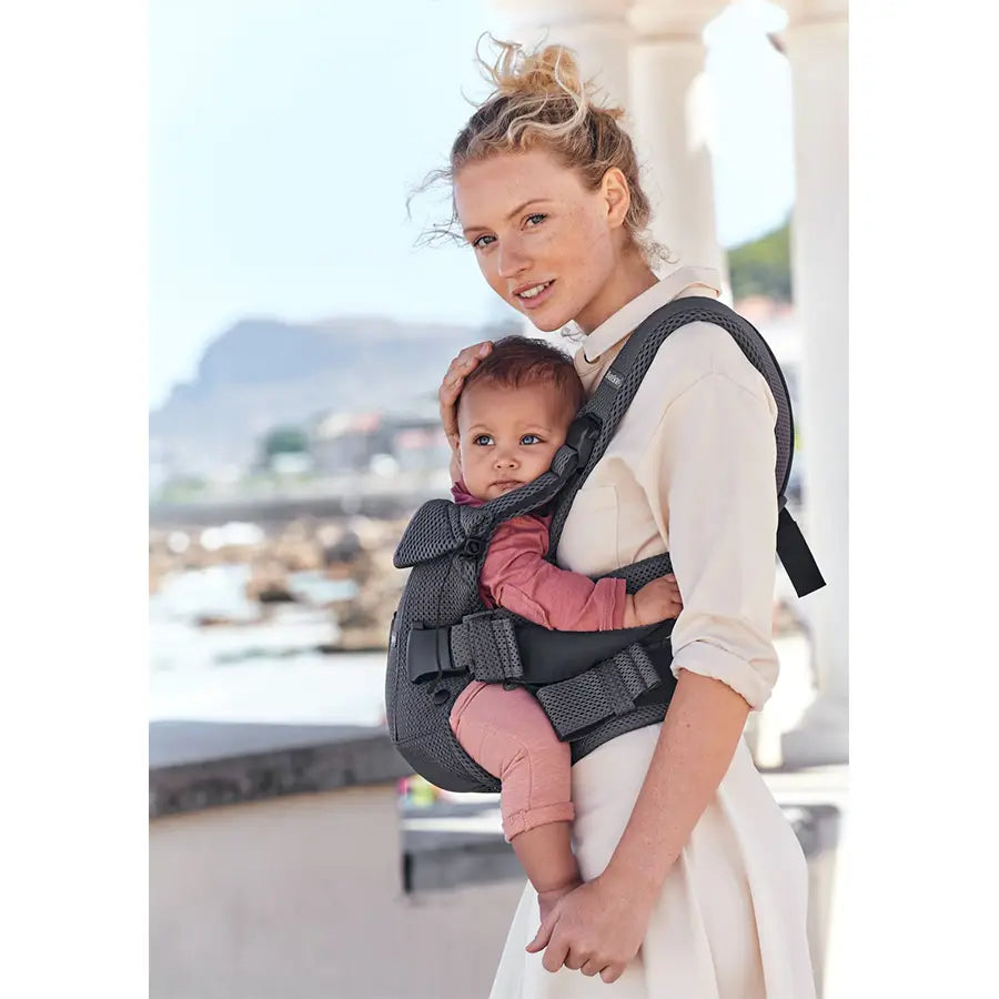 حاملة الأطفال BabyBjörn One Air، شبكة ثلاثية الأبعاد (أنثراسايت) حاملة الأطفال BabyBjörn One Air، شبكة ثلاثية الأبعاد (أنثراسايت)