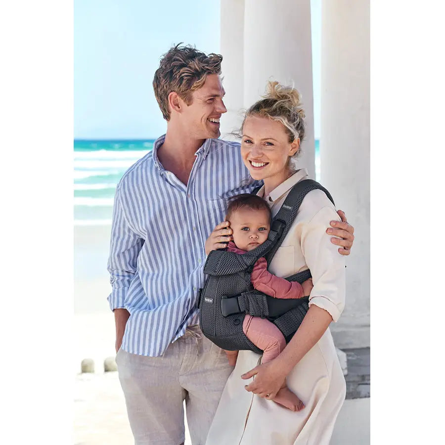 حاملة الأطفال BabyBjörn One Air، شبكة ثلاثية الأبعاد (أنثراسايت) حاملة الأطفال BabyBjörn One Air، شبكة ثلاثية الأبعاد (أنثراسايت)