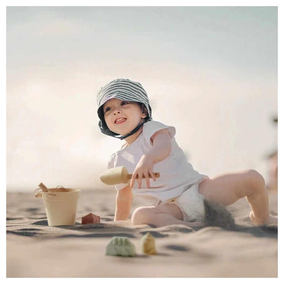 Moonkie Luxe Beach Toy Set (Beige)