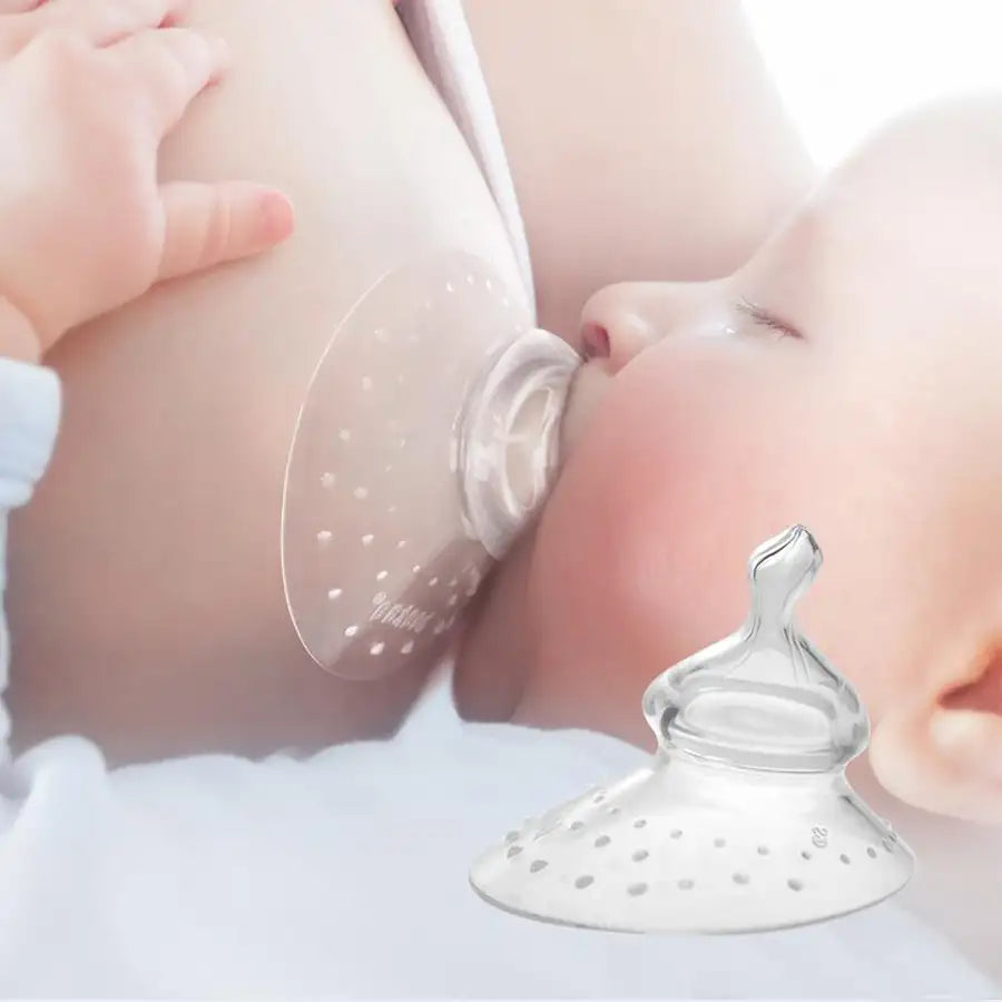 Haakaa Orthodontic Breastfeeding Nipple Shield (Triangle Base)