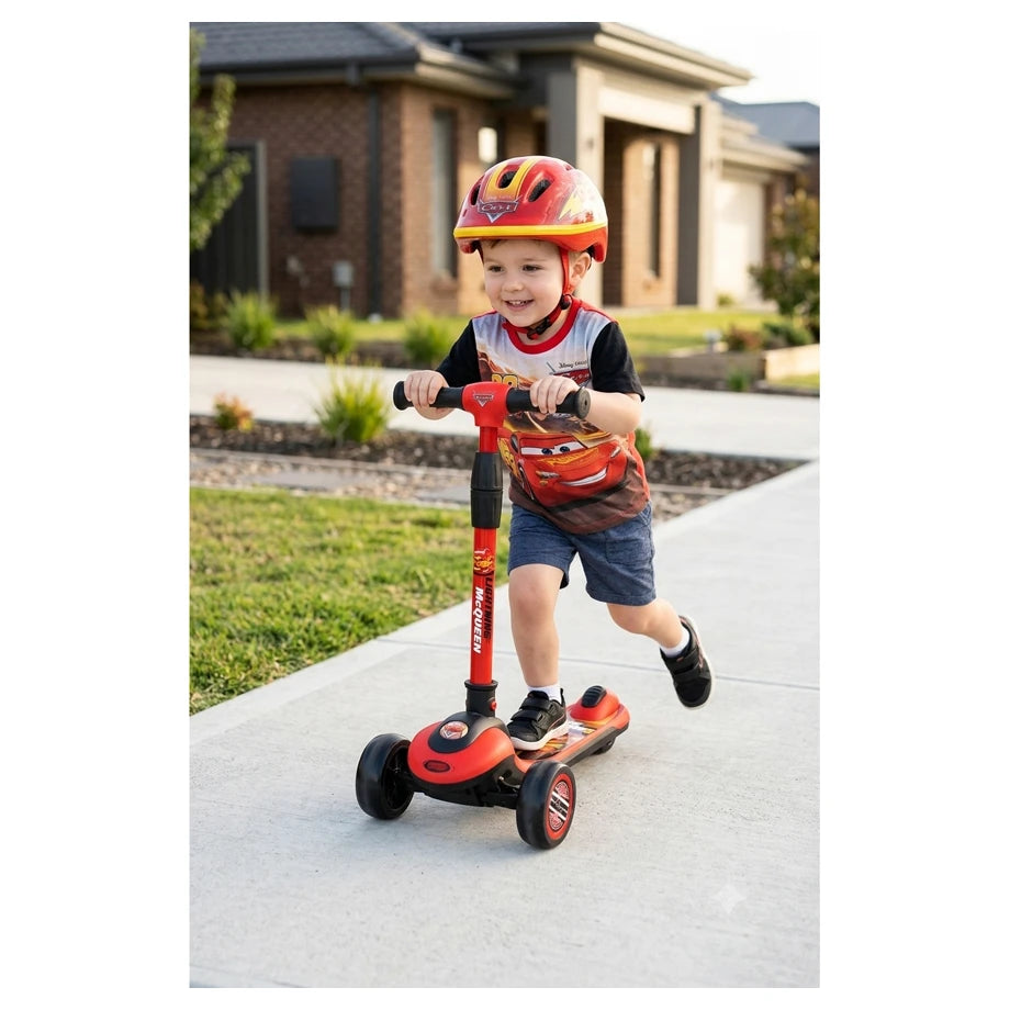 Mesuca Megos Disney Mcqueen Foldable Twist 3-Wheel Scooter