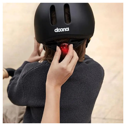 Doona Liki Helmet (Black)