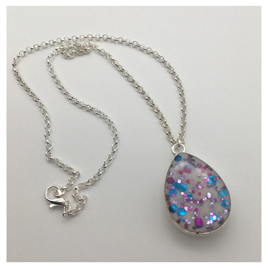 Fashion Time Crystal Magic Clear Pendant