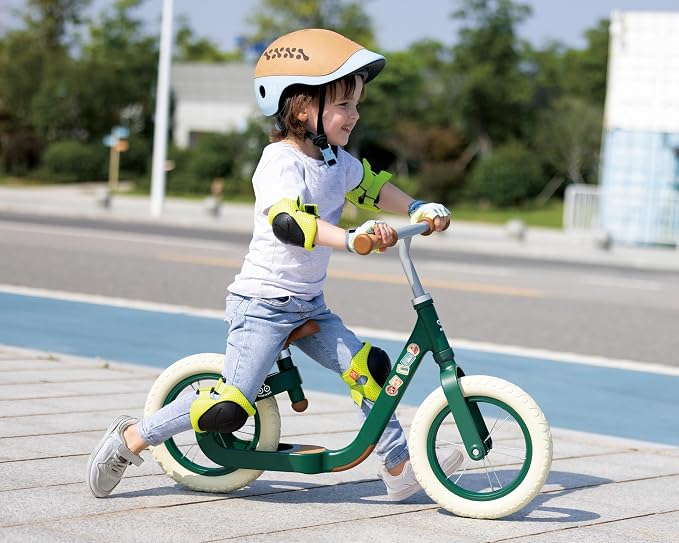 Hape Kids Get Up & Go Toys (Green)