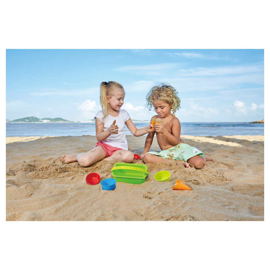 Hape Ice Cream Shop Beach & Sand Toy Set 8pcs