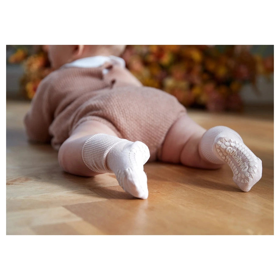 Go Baby Go Non-Slip Socks Bamboo (0-6M) (Soft Pink)