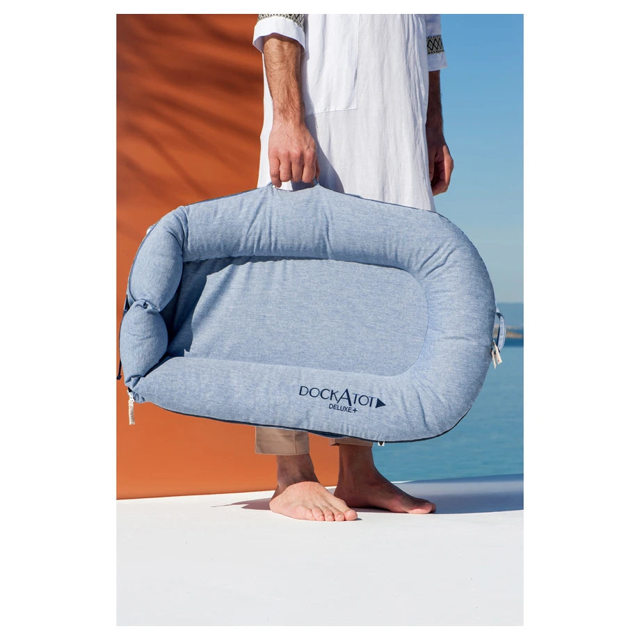 Dockatot Deluxe+ Pod (Indigo Chambray)