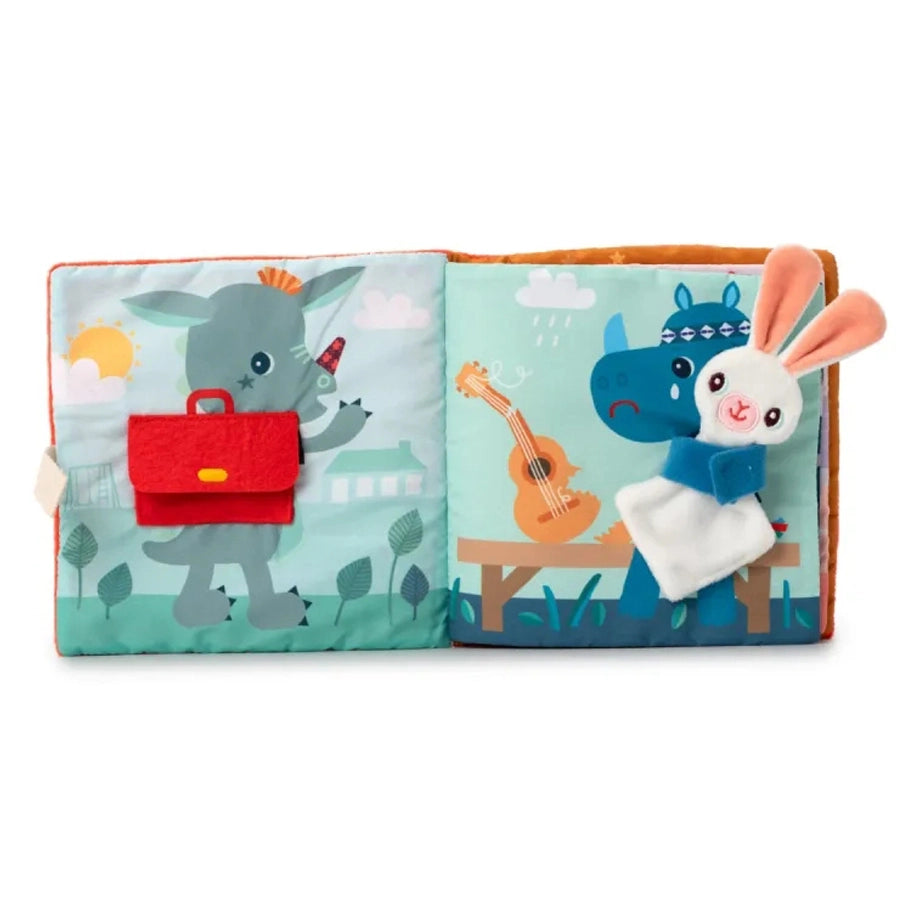 Lilliputiens Stella and Her Cuddle Activity Book