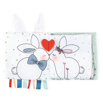Kaloo Activity Book (The Rabbit in Love)