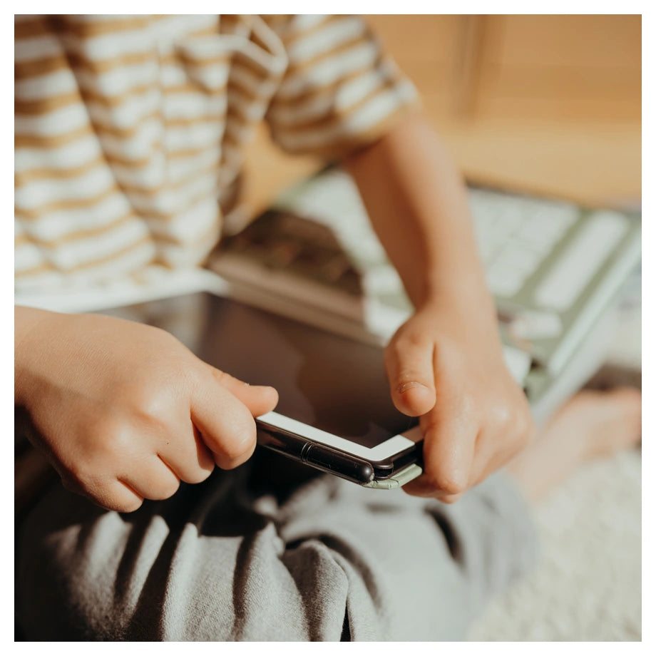 Kidywolf KIDYDRAW Mini LCD Tracing Book (Galaxy)