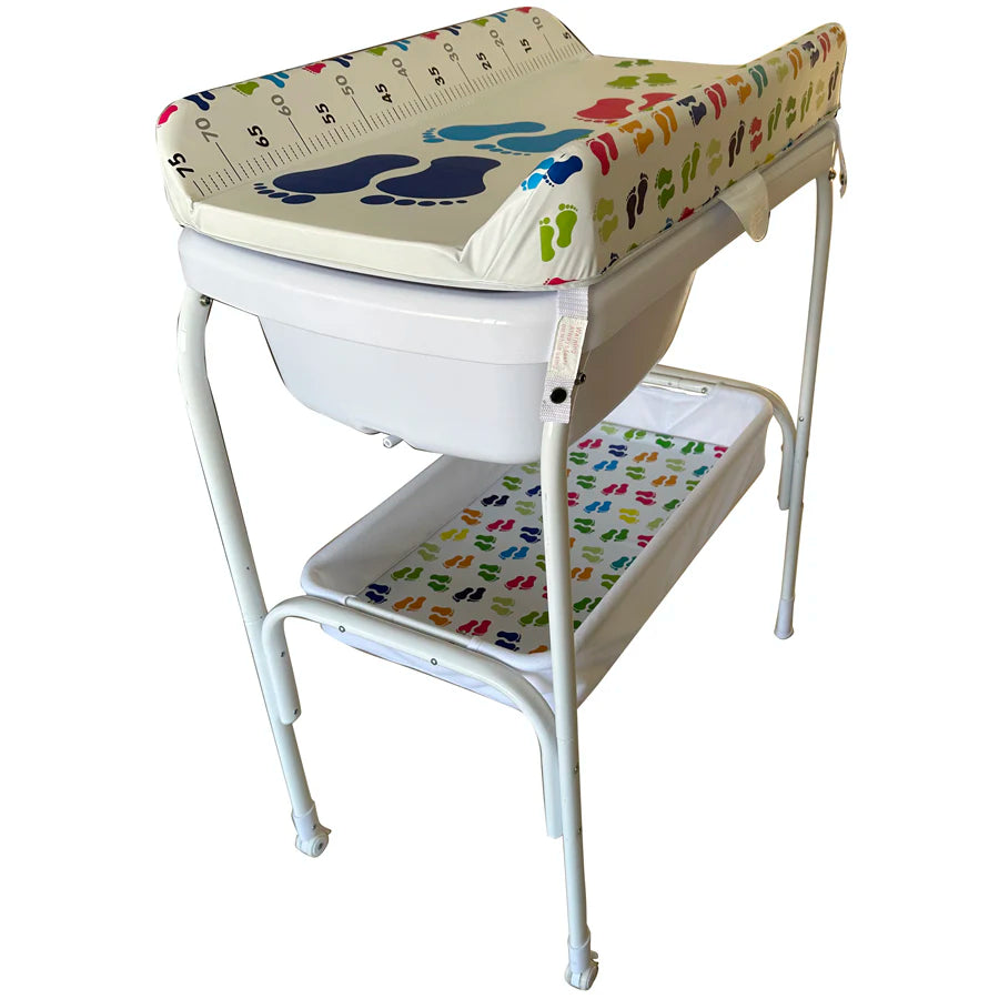 حمام TheKiddoz وطاولة تغيير الحفاضات بتصميم أقدام صغيرة حمام TheKiddoz وطاولة تغيير الحفاضات بتصميم أقدام صغيرة