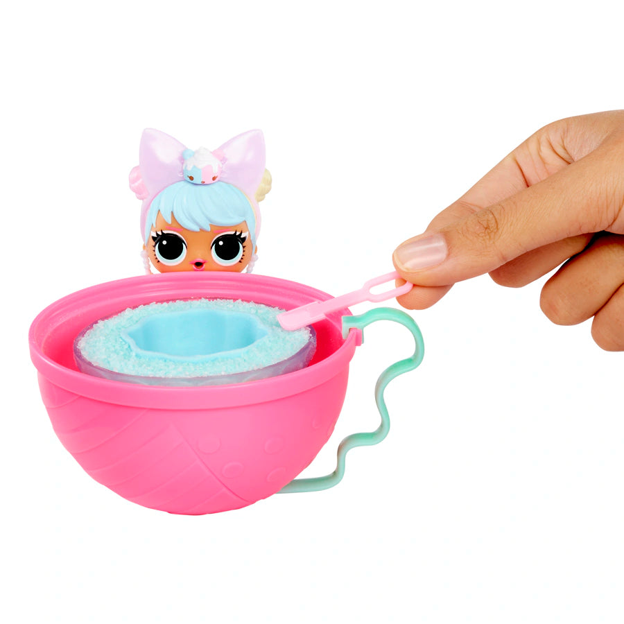 مجموعة أدوات صنع كعكات أعياد الميلاد من L.ol Surprise Mix & Make (PDQ) مجموعة أدوات صنع كعكات أعياد الميلاد من L.ol Surprise Mix & Make (PDQ)