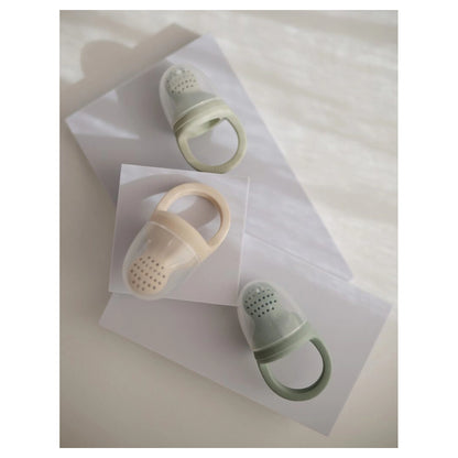 Mushie Silicone Fresh Food Feeder 2-Pack (Sage)