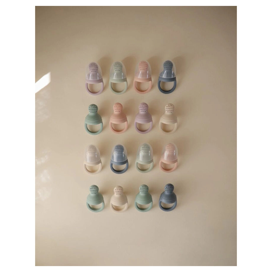 Mushie Silicone Fresh Food Feeder 2-Pack (Sage)