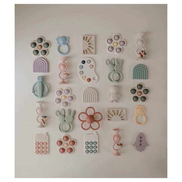 Mushie Flower Press Toy (Rose/Blush/Shifting Sand)  Halamama.com