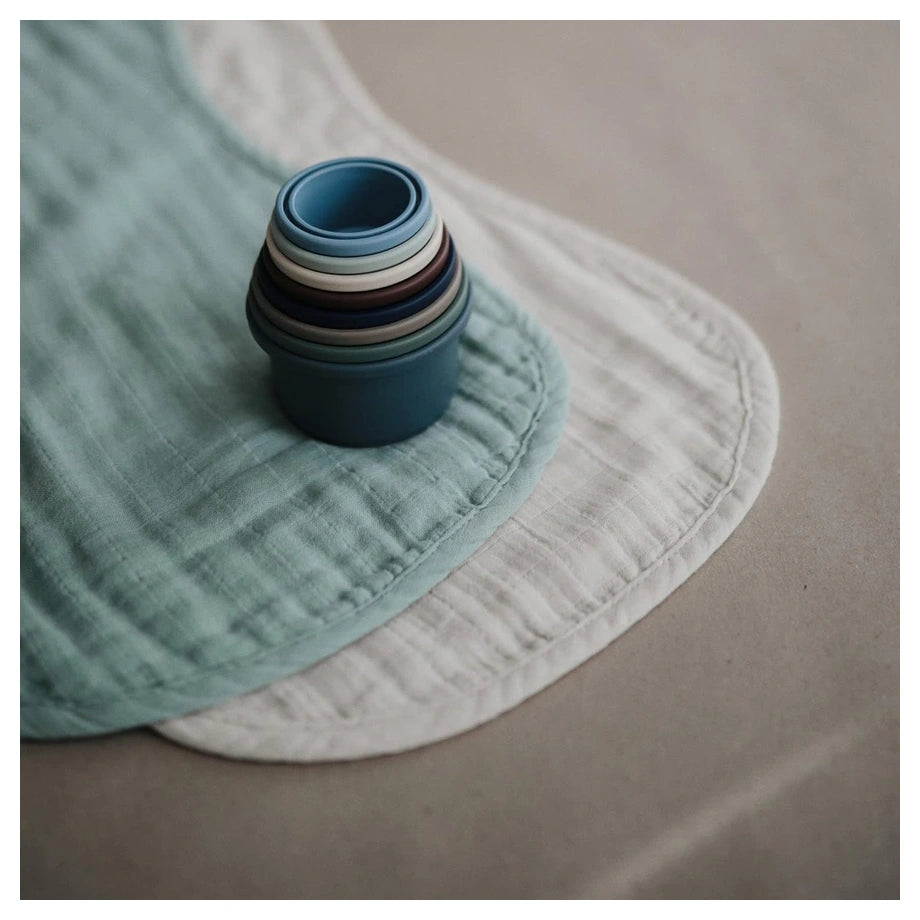 Mushie Burp Cloth (Roman Green/Fog)