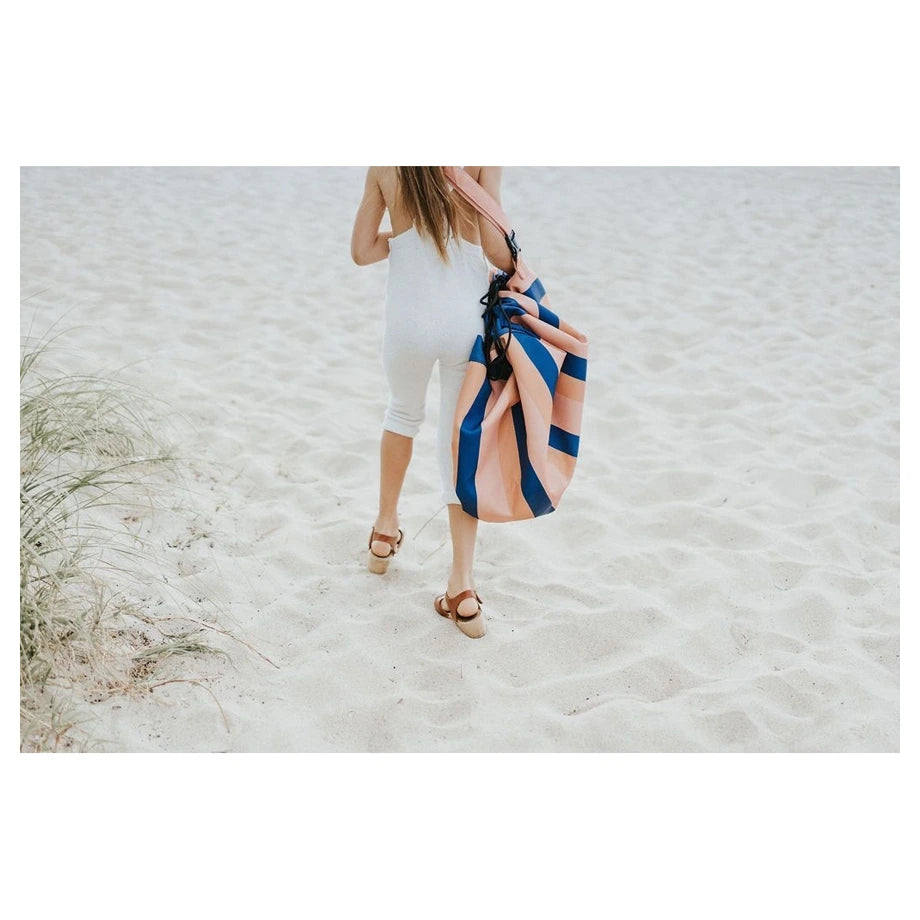 Play&Go Outdoor Playmat and Storage Bag (Stripes Mokka)