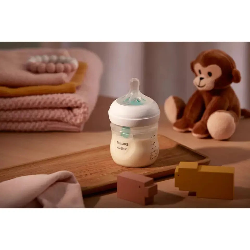 Philips Avent Natural 3.0 Feeding Bottle 125ml With Vent - SCY670/01