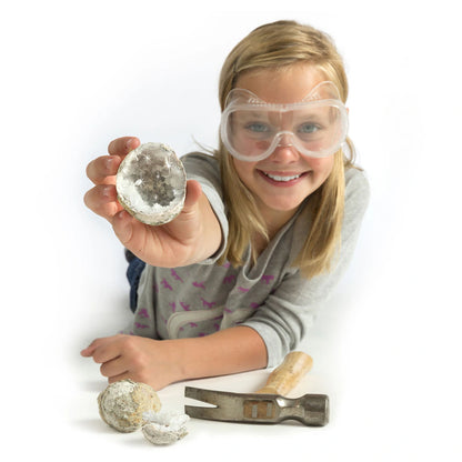 National Geographic Break Open 2 Geodes