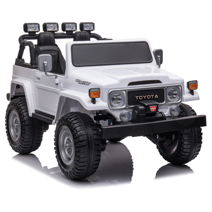 Rayfun Toyota License (White)