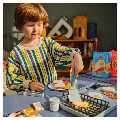Melissa and Doug Water Wow! Pretend Play Flip & Fry