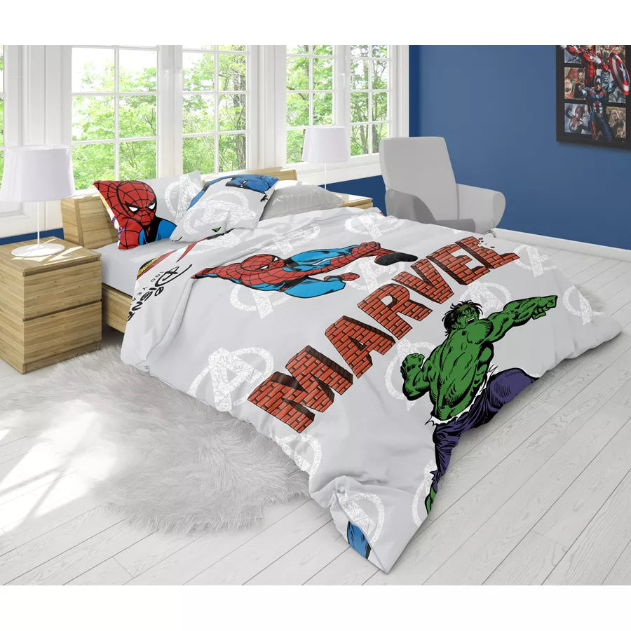 Disney Marvel Reversible Comforter x 2 with 1 Pillow Case Set (Avengers)