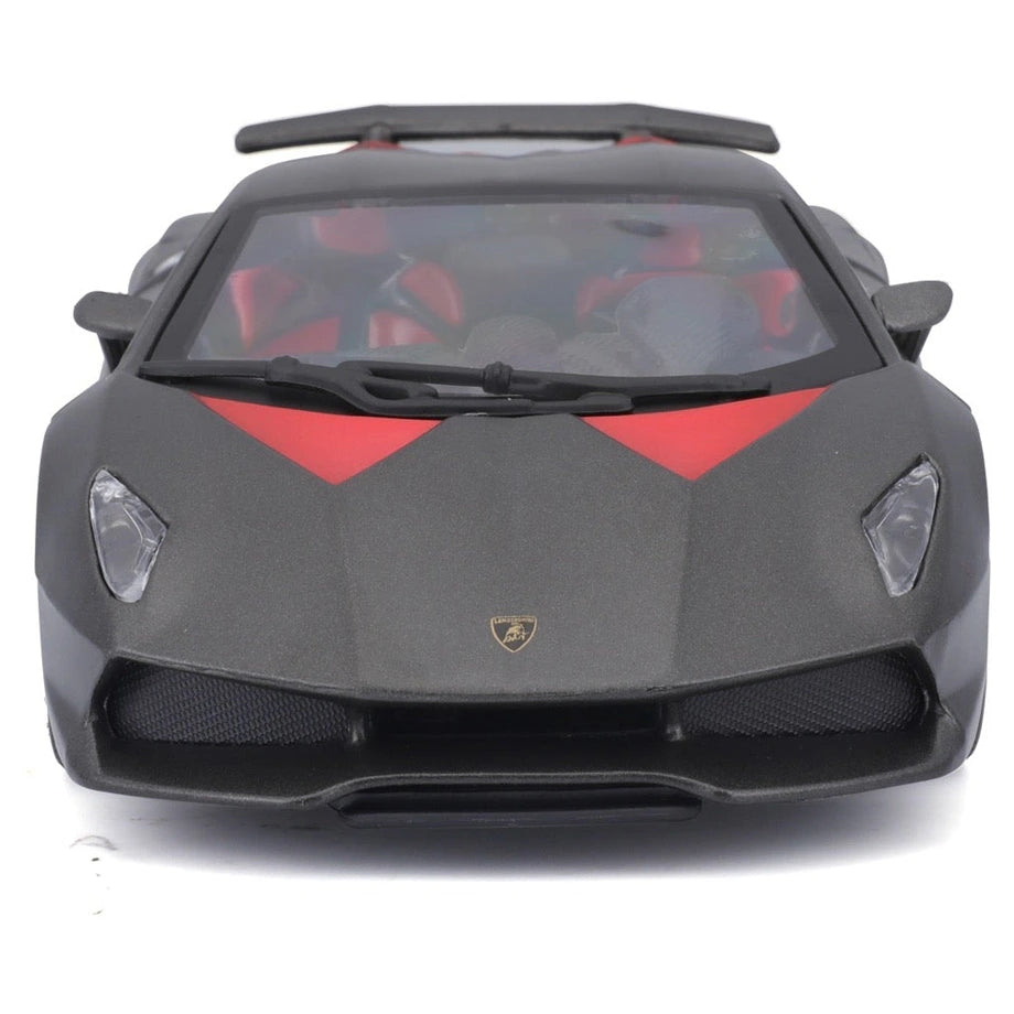 Bburago Lamborghini Sesto Elemento Die-Cast Car 1:24 (Matt Grey)