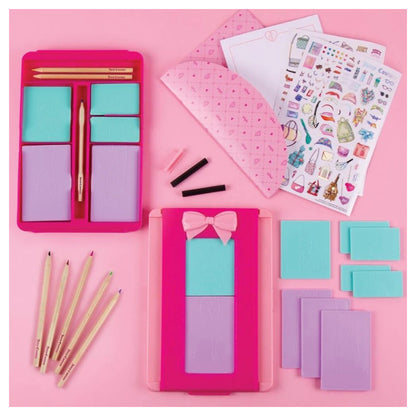 Make It Real Juicy Coutune Fashion Exchange (51 Pieces)