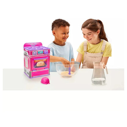 Cookeez Makery Cinnamon Treaty Oven Playset