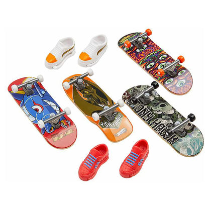 Hot Wheels Skate Tony Hawk Fingerboard & Skate Shoes 4 Pack (Assorted)