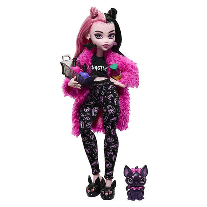 Monster High Creepover Party Draculaura Doll with Accessories