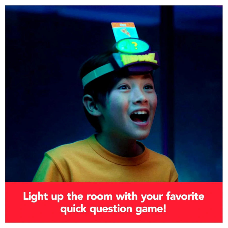 Spin Master Hedbanz Lightspeed Game with Lights & Sounds Family Game (74 Pieces)
