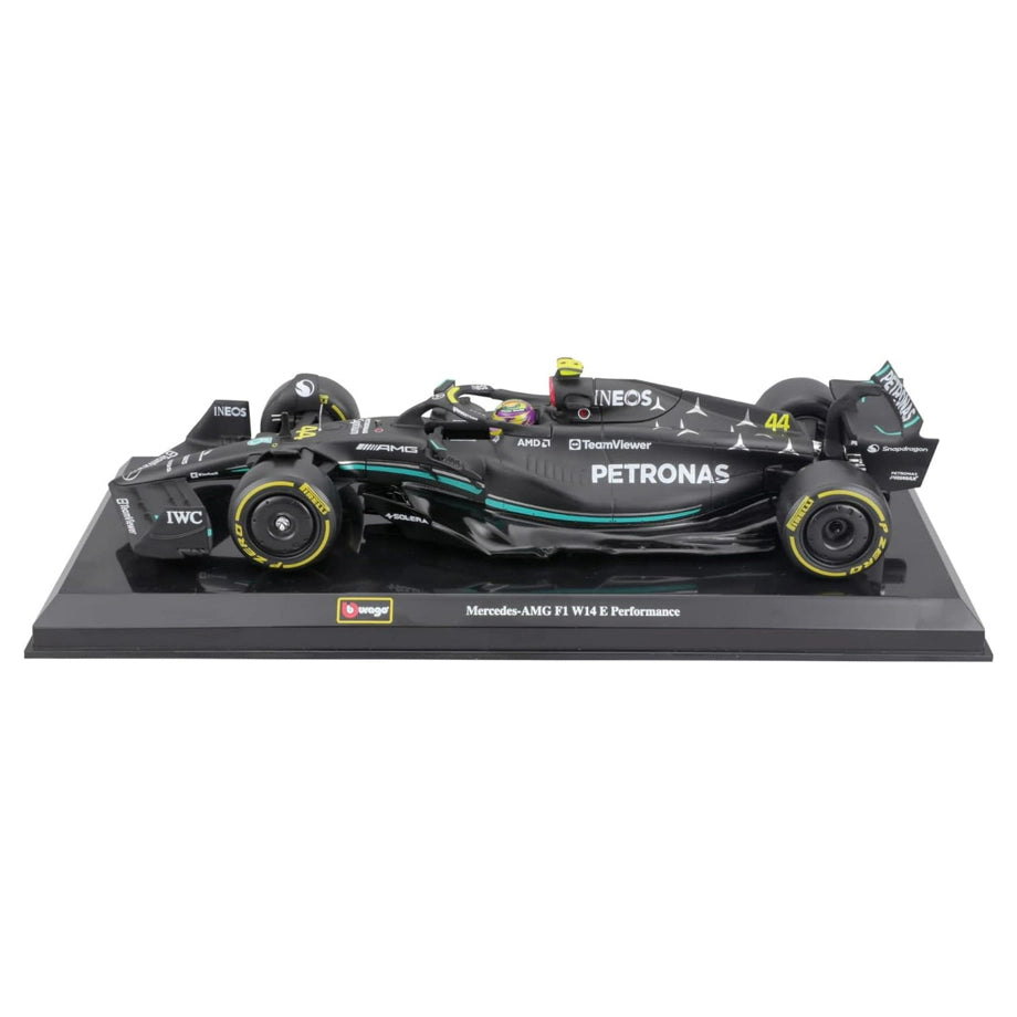 Bburago F 1 Mercedes-Amg W14 E Lewis Hamilton Die-Cast Car