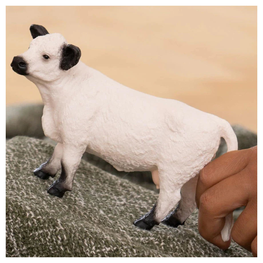 Schleich Farm World Galloway Cow Figure