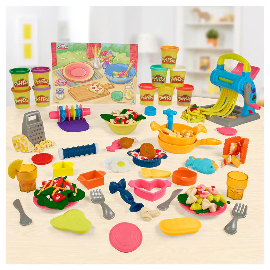 Play-Doh Pasta Dinner Kitchen Playset (35 Pieces)