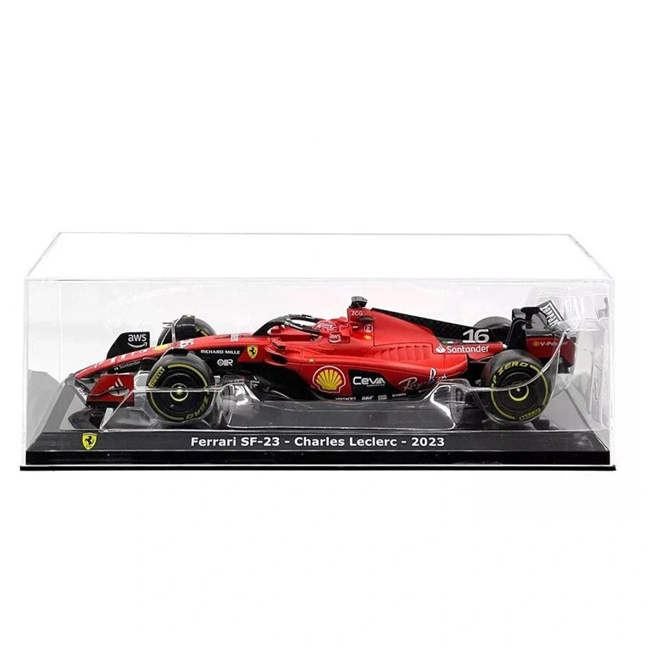 Bburago F1 2023 Ferrari Charles Leclerc Die-Cast Car With Driver Helmet (Red)